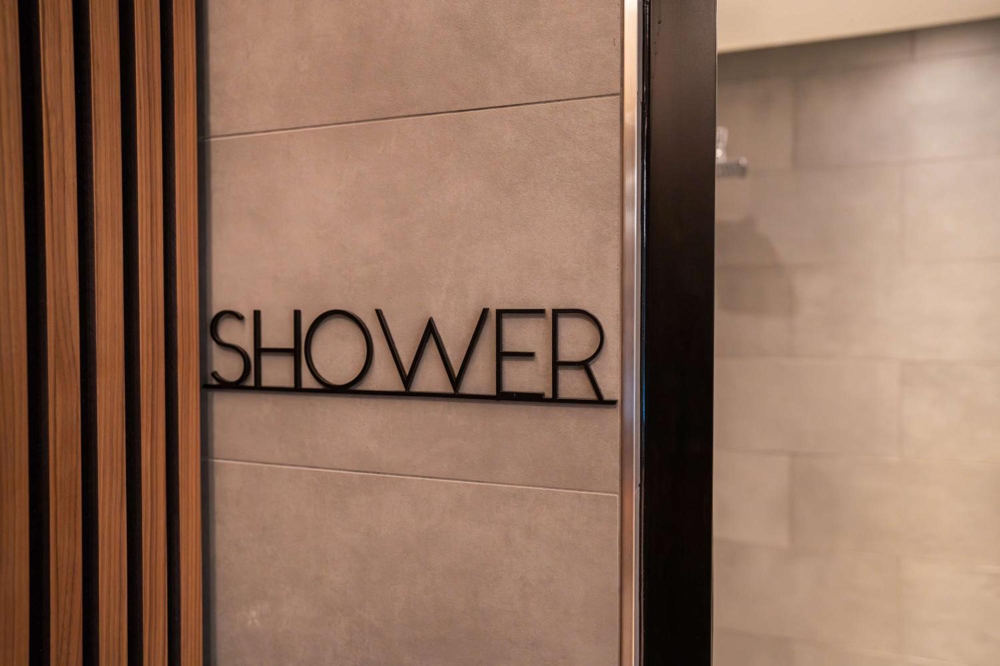 Radisson Blu Hotel At Porsche Design Tower Stuttgart Zewnętrze zdjęcie