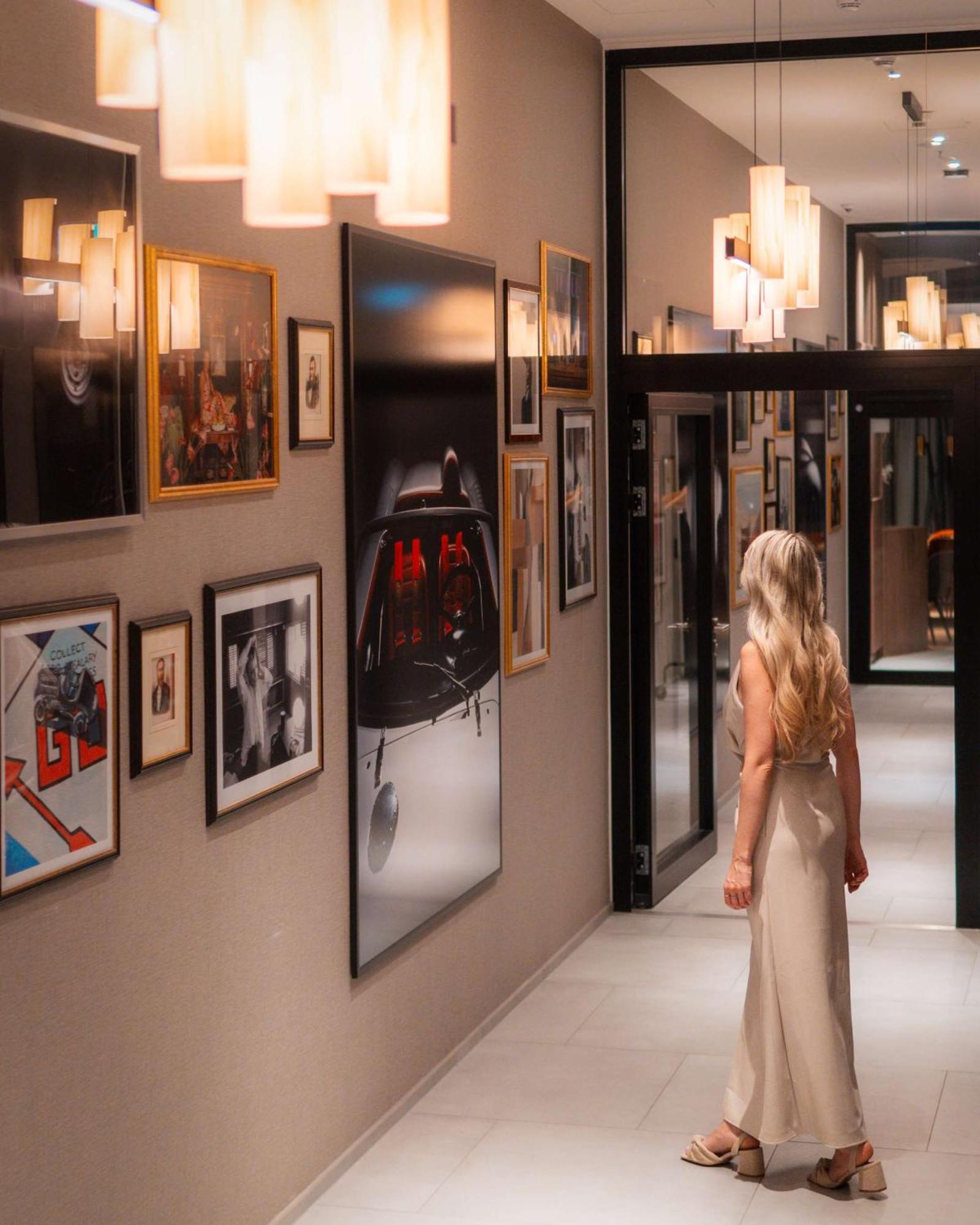 Radisson Blu Hotel At Porsche Design Tower Stuttgart Zewnętrze zdjęcie