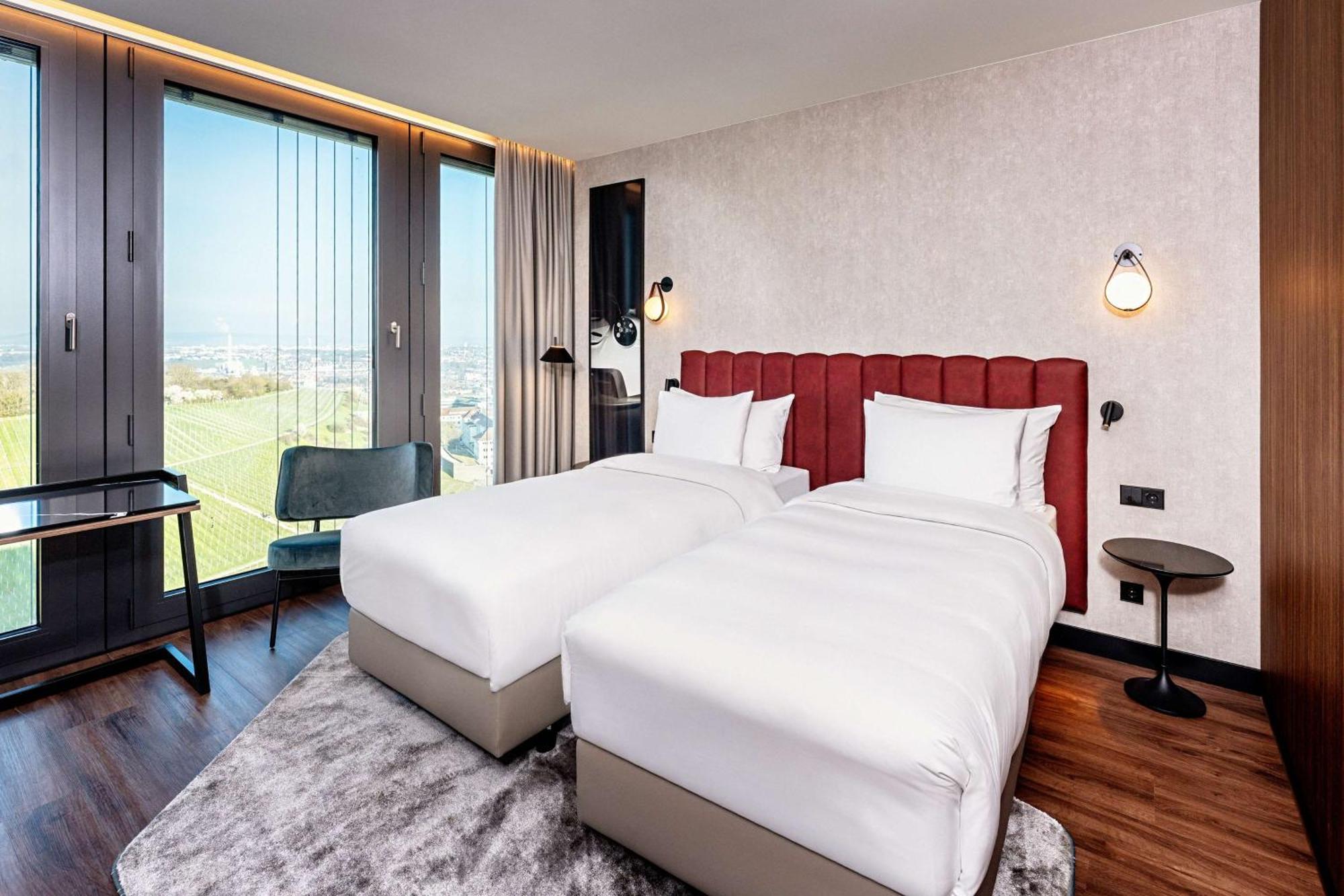 Radisson Blu Hotel At Porsche Design Tower Stuttgart Zewnętrze zdjęcie