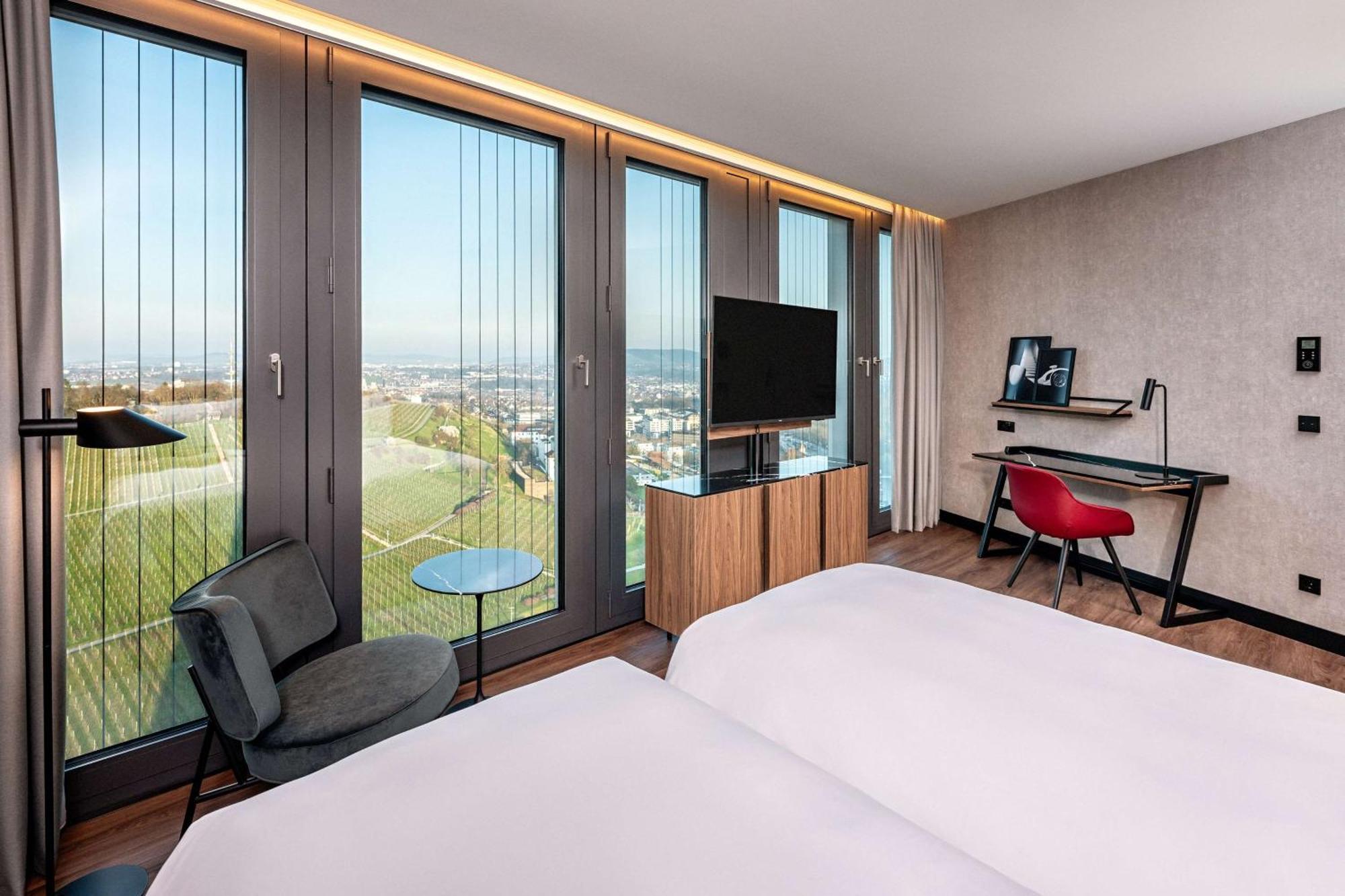 Radisson Blu Hotel At Porsche Design Tower Stuttgart Zewnętrze zdjęcie