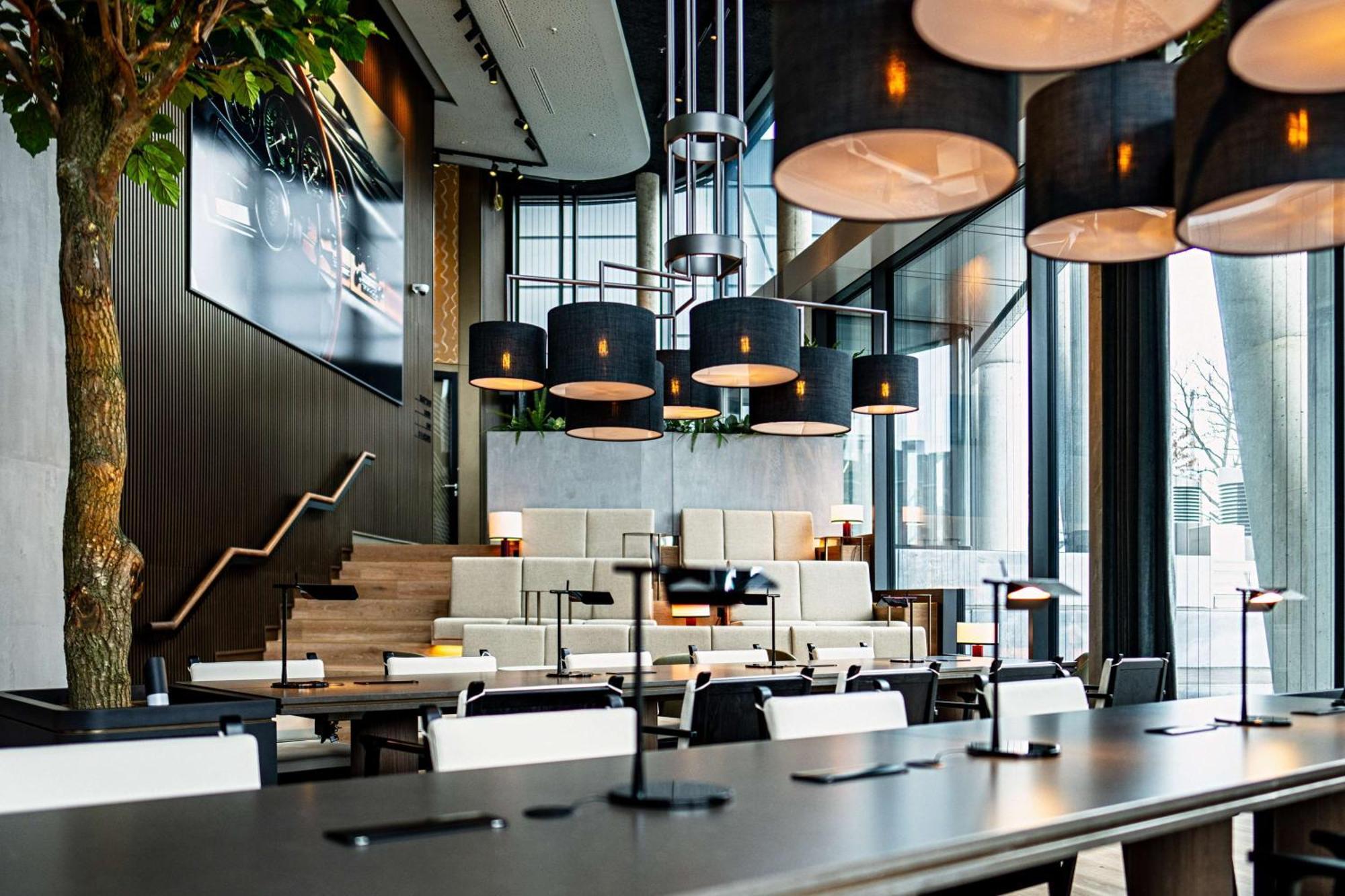 Radisson Blu Hotel At Porsche Design Tower Stuttgart Zewnętrze zdjęcie