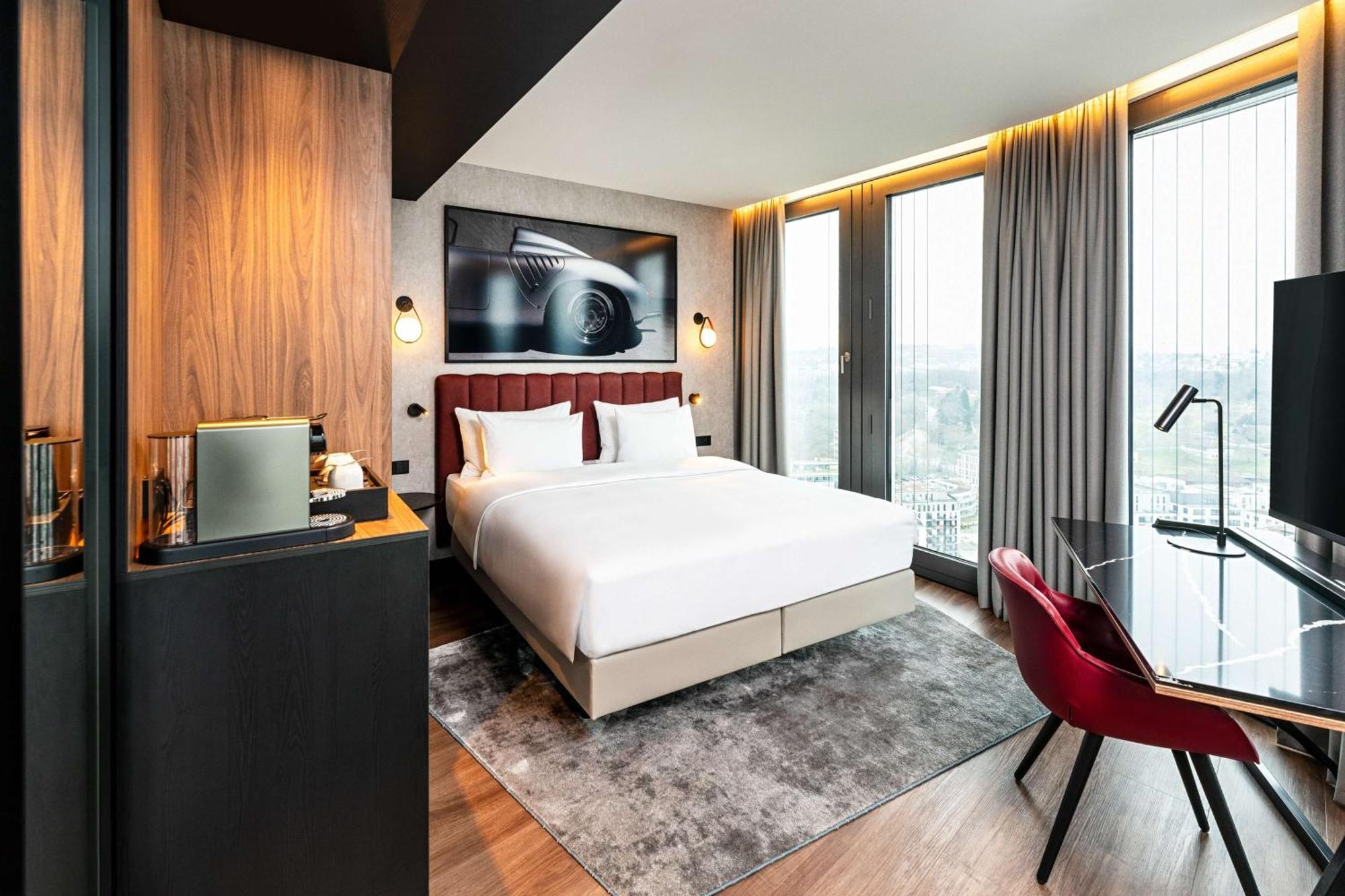 Radisson Blu Hotel At Porsche Design Tower Stuttgart Zewnętrze zdjęcie